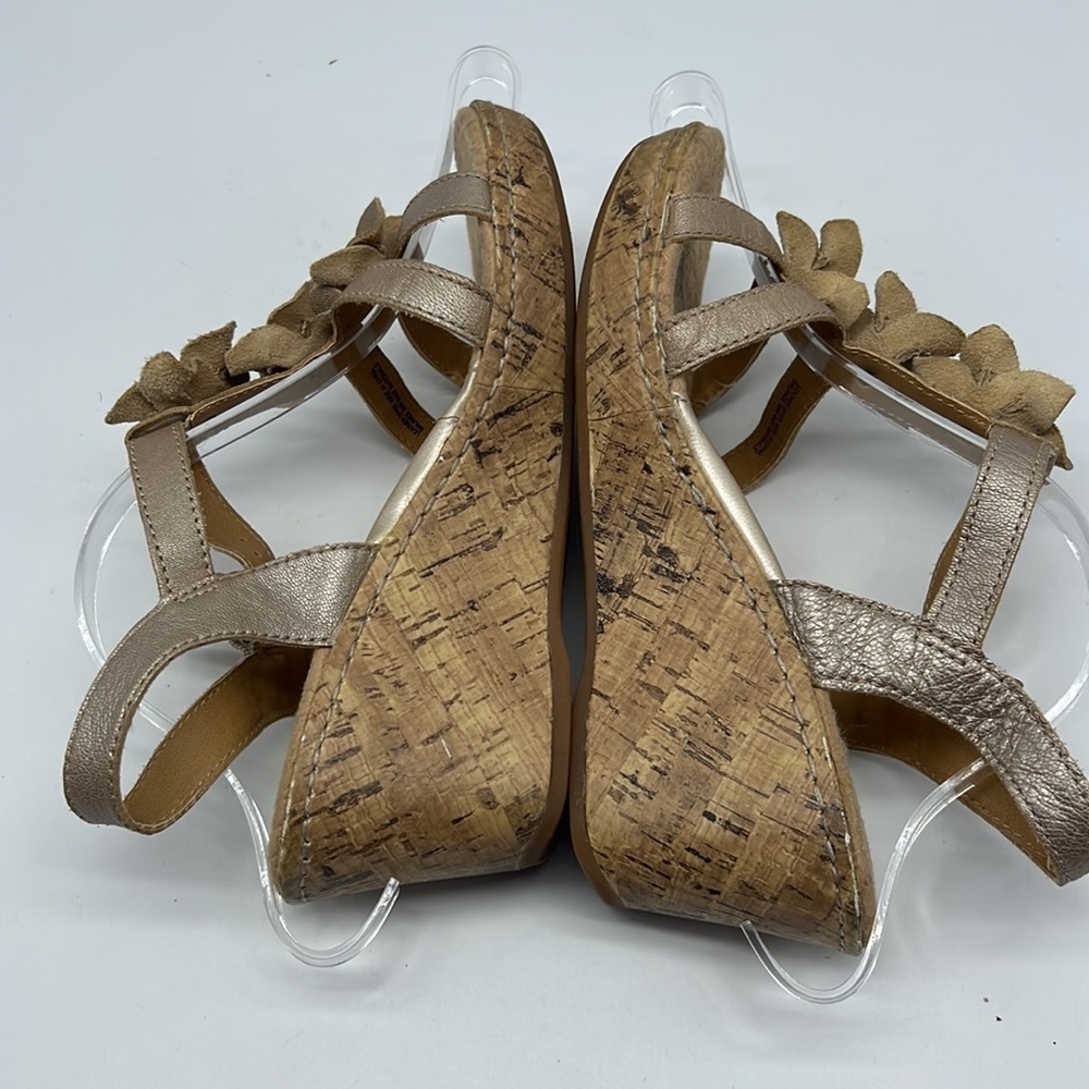 b.o.c Gold Metallic Leather Sandals with Cork Wedge Heel size 7 - Picture 4 of 10